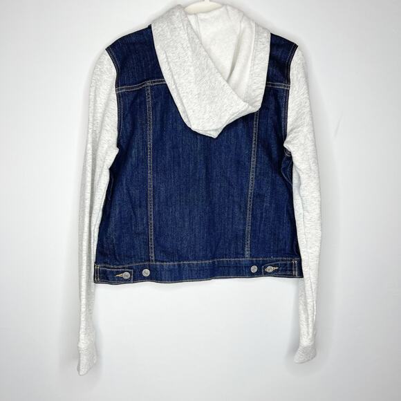 Boys Levi's Denim Jacket With Sweatshirt Sleeves And Hood Size Medium - Picture 2 of 7